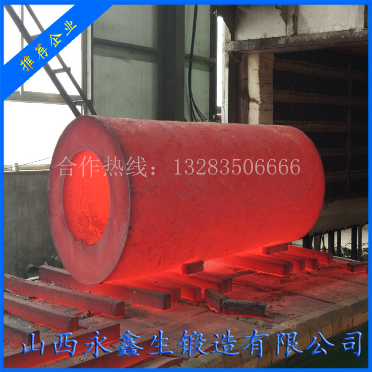 兩面體壓機鍛件