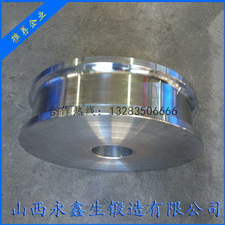 輾鋼車(chē)輪鍛件