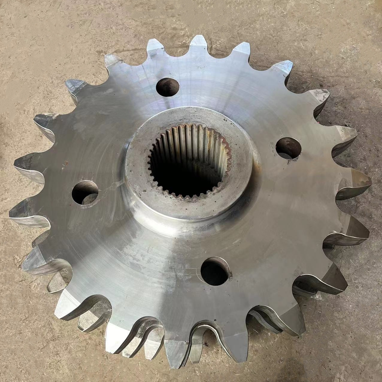 鍛造礦山機(jī)械齒輪鍛件